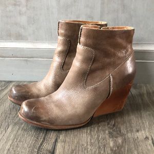 Kork-Ease light brown booties 8